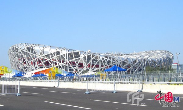 北京五輪閉会式前の「鳥の巣」